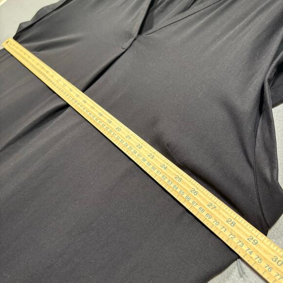 New Liz Claiborne Black Blouse 3X V-Neck Short Sleeve Plus Minimalist Timeless - Picture 7 of 7